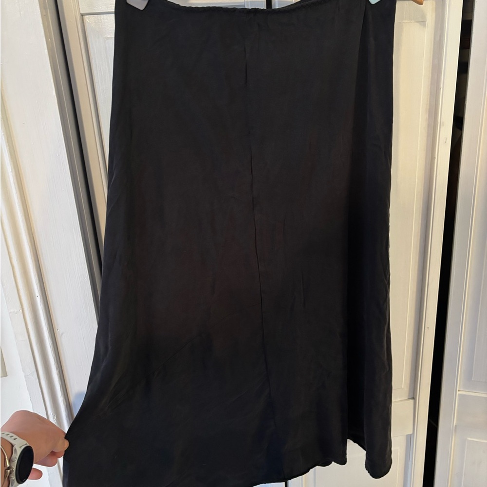 Zara Classic Black A-Line Skirt